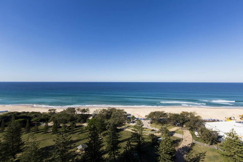 South Pacific Plaza - Official - New South Wales Tourism  7