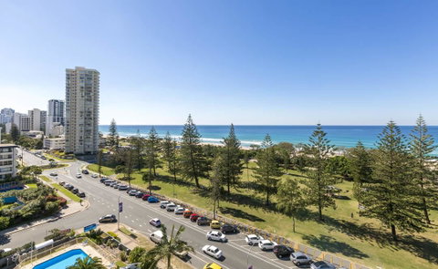 South Pacific Plaza - Official - New South Wales Tourism  35