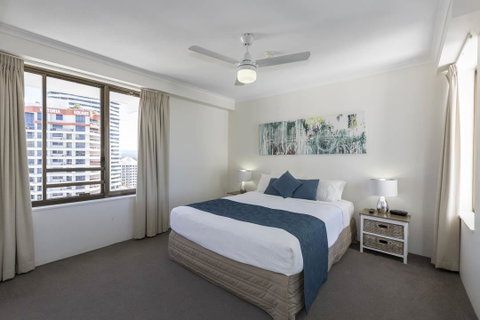 South Pacific Plaza - Official - New South Wales Tourism  10