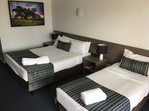 Sugar Country Motor Inn - New South Wales Tourism  17