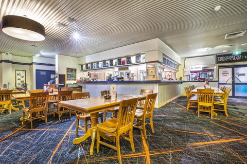 Nightcap At Atherton Hotel - New South Wales Tourism  8