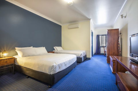Nightcap At Atherton Hotel - New South Wales Tourism  14