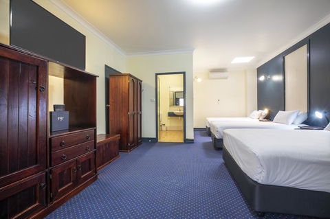 Nightcap At Atherton Hotel - New South Wales Tourism  16
