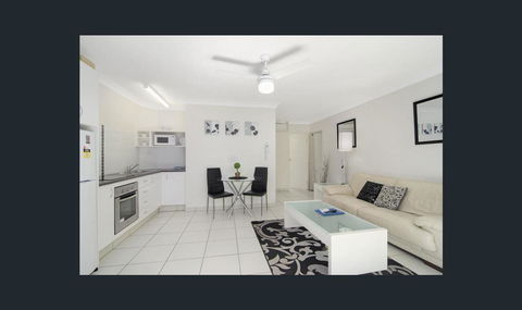 Bay Of Palms - New South Wales Tourism  27