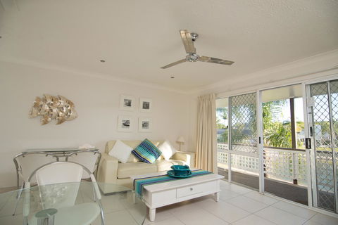 Bay Of Palms - New South Wales Tourism  31