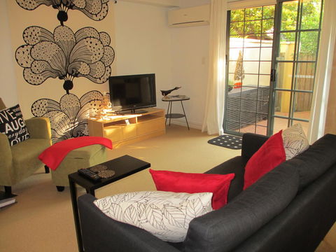 Powerhouse Apartments - New South Wales Tourism  11