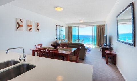 Reflection On The Sea - New South Wales Tourism  33