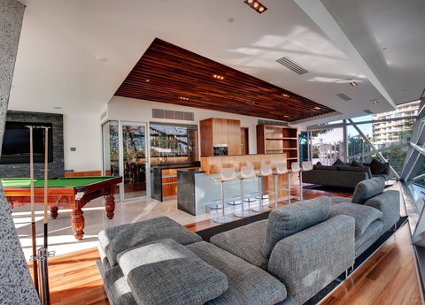 Reflection On The Sea - New South Wales Tourism  20