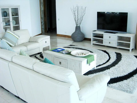 Reflection On The Sea - New South Wales Tourism  42