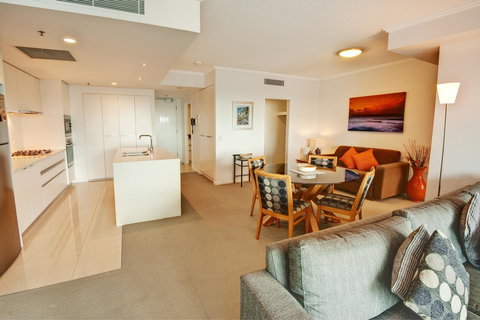 Reflection On The Sea - New South Wales Tourism  16