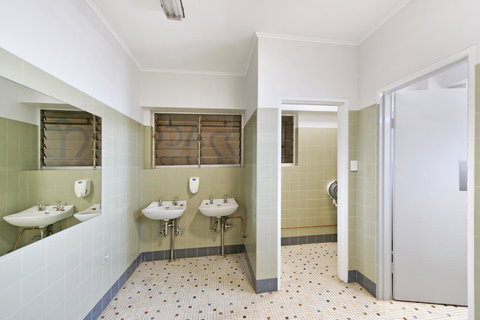 Palm Beach Hotel - New South Wales Tourism  24