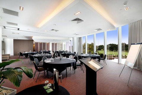 RACV Royal Pines Resort Gold Coast - New South Wales Tourism  39