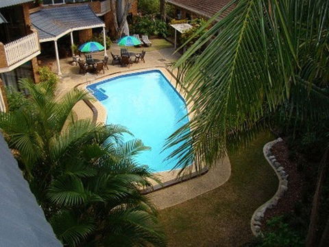 Noosa Yallambee Holiday Apartments - New South Wales Tourism  0