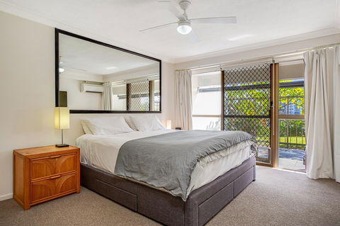 Gemini Court Holiday Apartments - New South Wales Tourism  10