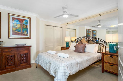 Gemini Court Holiday Apartments - New South Wales Tourism  12