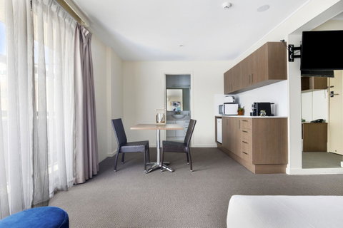 The Metropolitan Spring Hill - New South Wales Tourism  12
