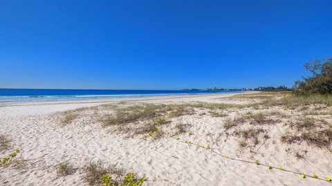Bilinga Beach Motel - New South Wales Tourism  29