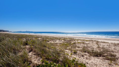 Bilinga Beach Motel - New South Wales Tourism  27