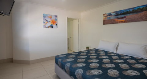 Bilinga Beach Motel - New South Wales Tourism  39