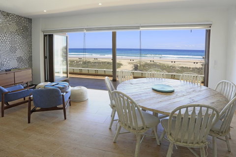 Bilinga Beach Motel - New South Wales Tourism  11