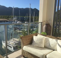 Absolute Waterfront Magnetic Island