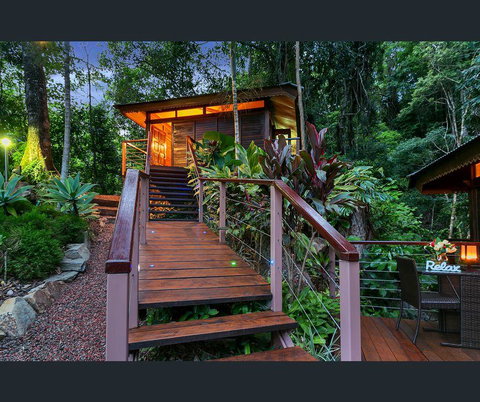 Cairns Rainforest Retreat - New South Wales Tourism  13
