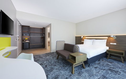 Holiday Inn Express Brisbane Central, An IHG Hotel - New South Wales Tourism  41