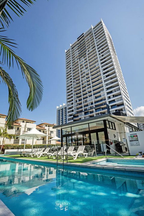 Ultra Broadbeach - New South Wales Tourism  1