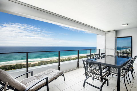Ultra Broadbeach - New South Wales Tourism  15