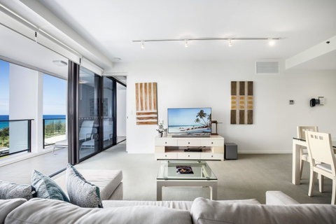 Ultra Broadbeach - New South Wales Tourism  36