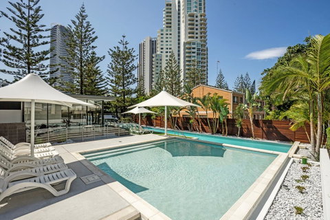 Ultra Broadbeach - New South Wales Tourism  2