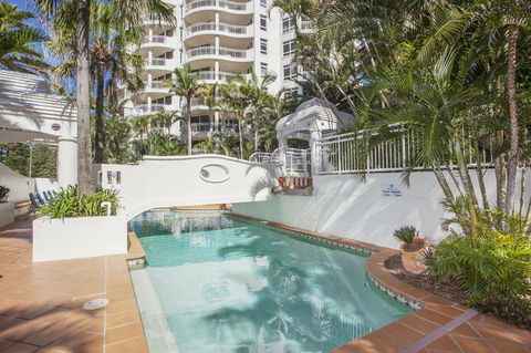ULTIQA Burleigh Mediterranean Resort - New South Wales Tourism  16