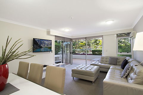 ULTIQA Burleigh Mediterranean Resort - New South Wales Tourism  35