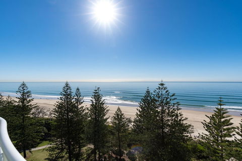 ULTIQA Burleigh Mediterranean Resort - New South Wales Tourism  15