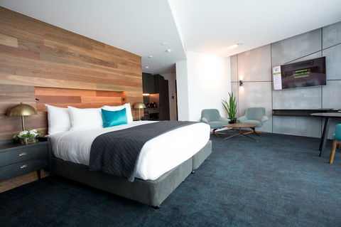 Eatons Hill Hotel - New South Wales Tourism  35