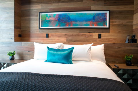 Eatons Hill Hotel - New South Wales Tourism  25