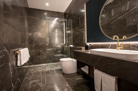 Eatons Hill Hotel - New South Wales Tourism  29