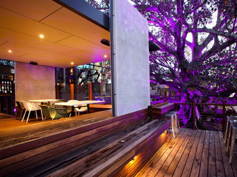 Eatons Hill Hotel - New South Wales Tourism  37