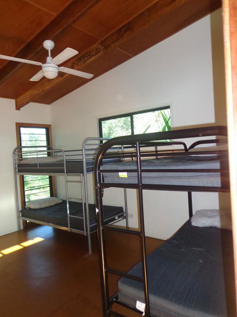 1770 Southern Cross Travellers Retreat - New South Wales Tourism  30