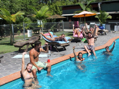 1770 Southern Cross Travellers Retreat - New South Wales Tourism  7