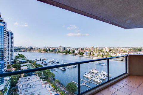 Dockside Brisbane - New South Wales Tourism  2