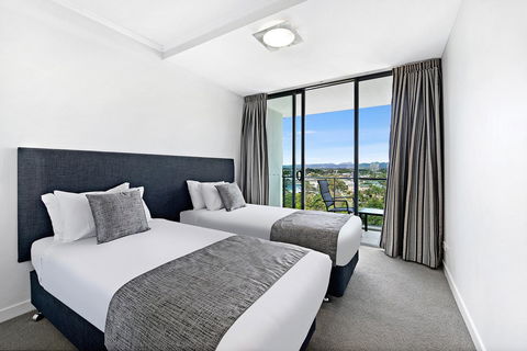 ULTIQA Freshwater Point Resort - New South Wales Tourism  10