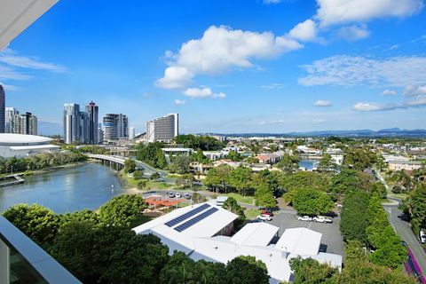 ULTIQA Freshwater Point Resort - New South Wales Tourism  18