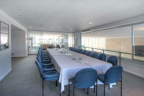 ULTIQA Freshwater Point Resort - New South Wales Tourism  3