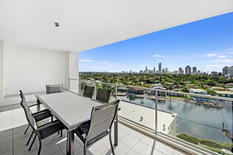 ULTIQA Freshwater Point Resort - New South Wales Tourism  15