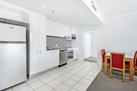 ULTIQA Freshwater Point Resort - New South Wales Tourism  37