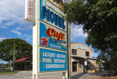 Novena Palms Motel - New South Wales Tourism  24