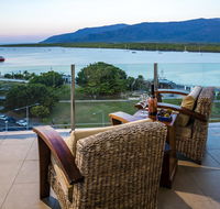 Jack and Newell Holiday Apartments - New South Wales Tourism 