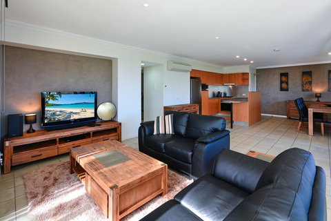 Oasis Apartments On Hamilton Island By HIHA - New South Wales Tourism  10