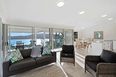 Oasis Apartments On Hamilton Island By HIHA - New South Wales Tourism  34